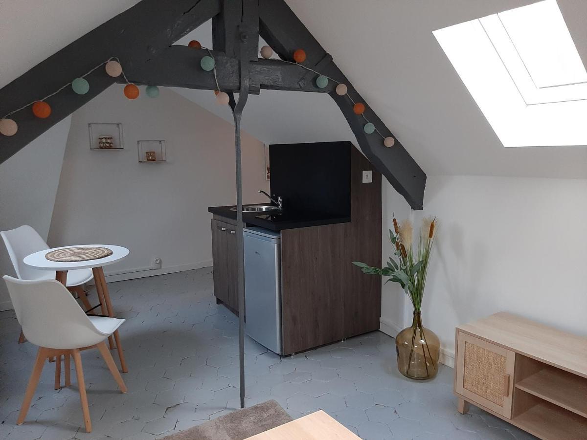 La Maison De L 'Arbre Sec Fontainebleau Ngoại thất bức ảnh